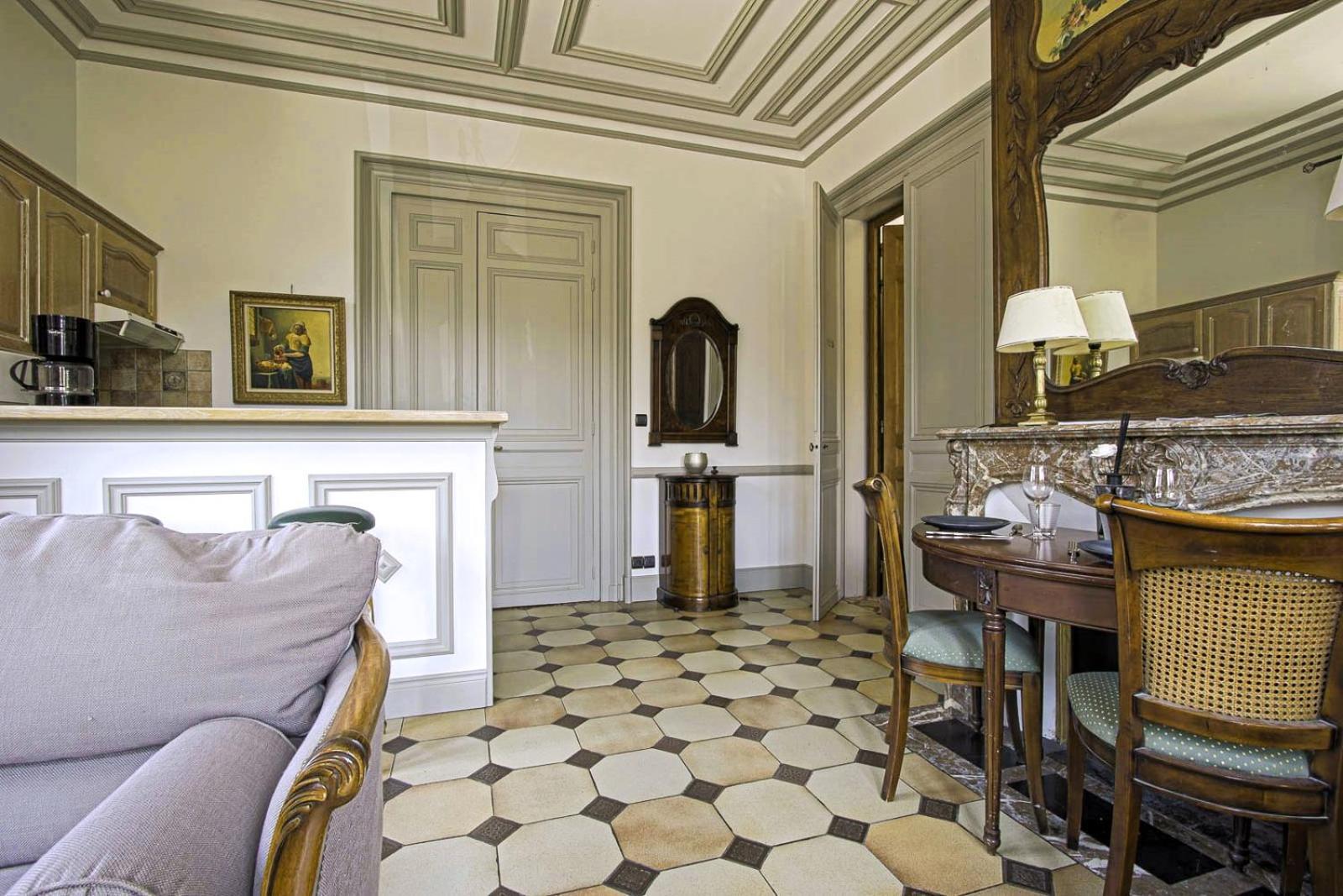 La Bligny Apartment *